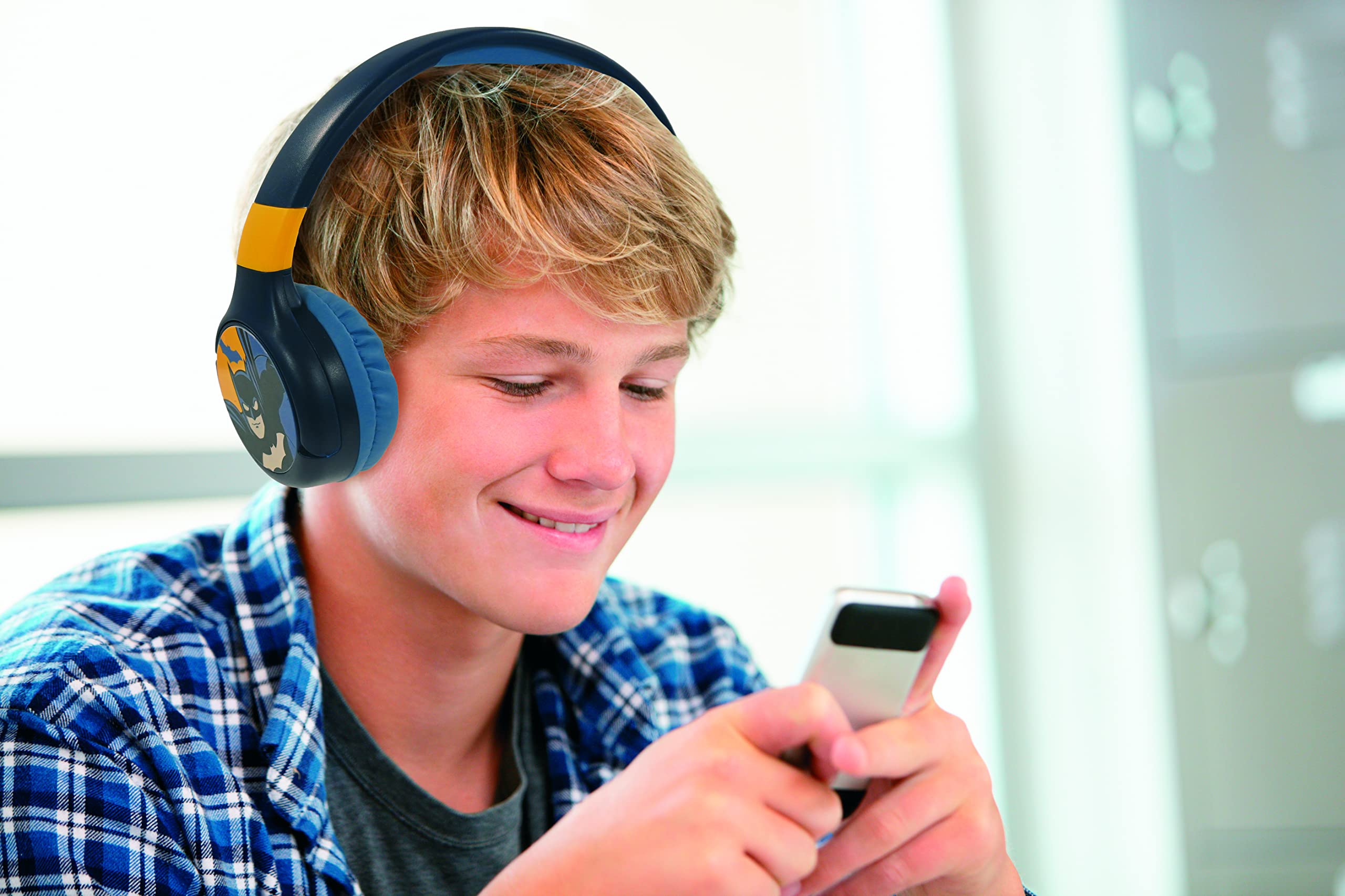 lexibook-batman-hpbt010bat-auriculares-bluetooth-infantiles-2-en-1 image 5